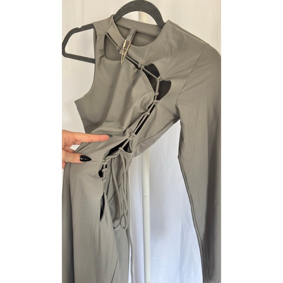 $98‎ NWT SKIMS APDRS-2110 Chrome S One Sleeve Cutout Lace Up Mini Dress S - Picture 7 of 8